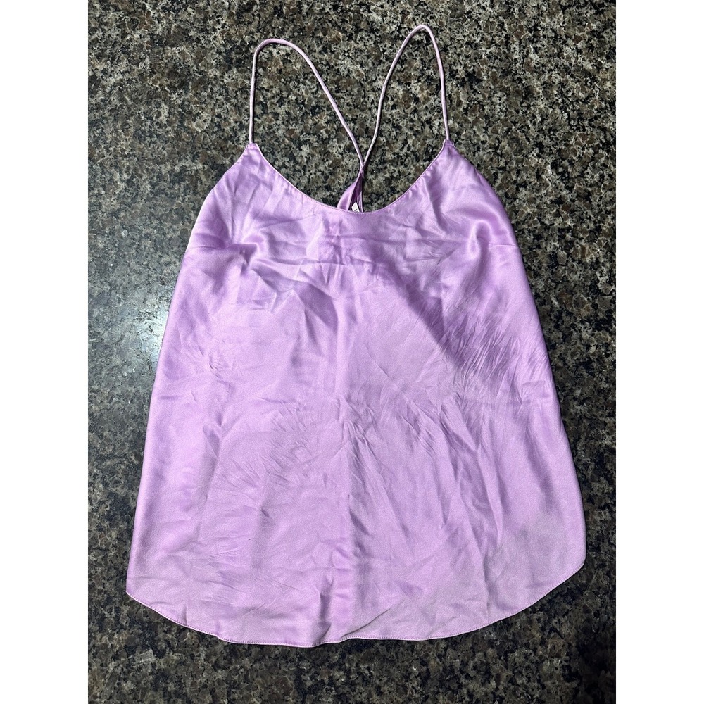 Victoria's Secret Lavender Satin Cami Tank Top Strappy V-Neck Purple Medium‎